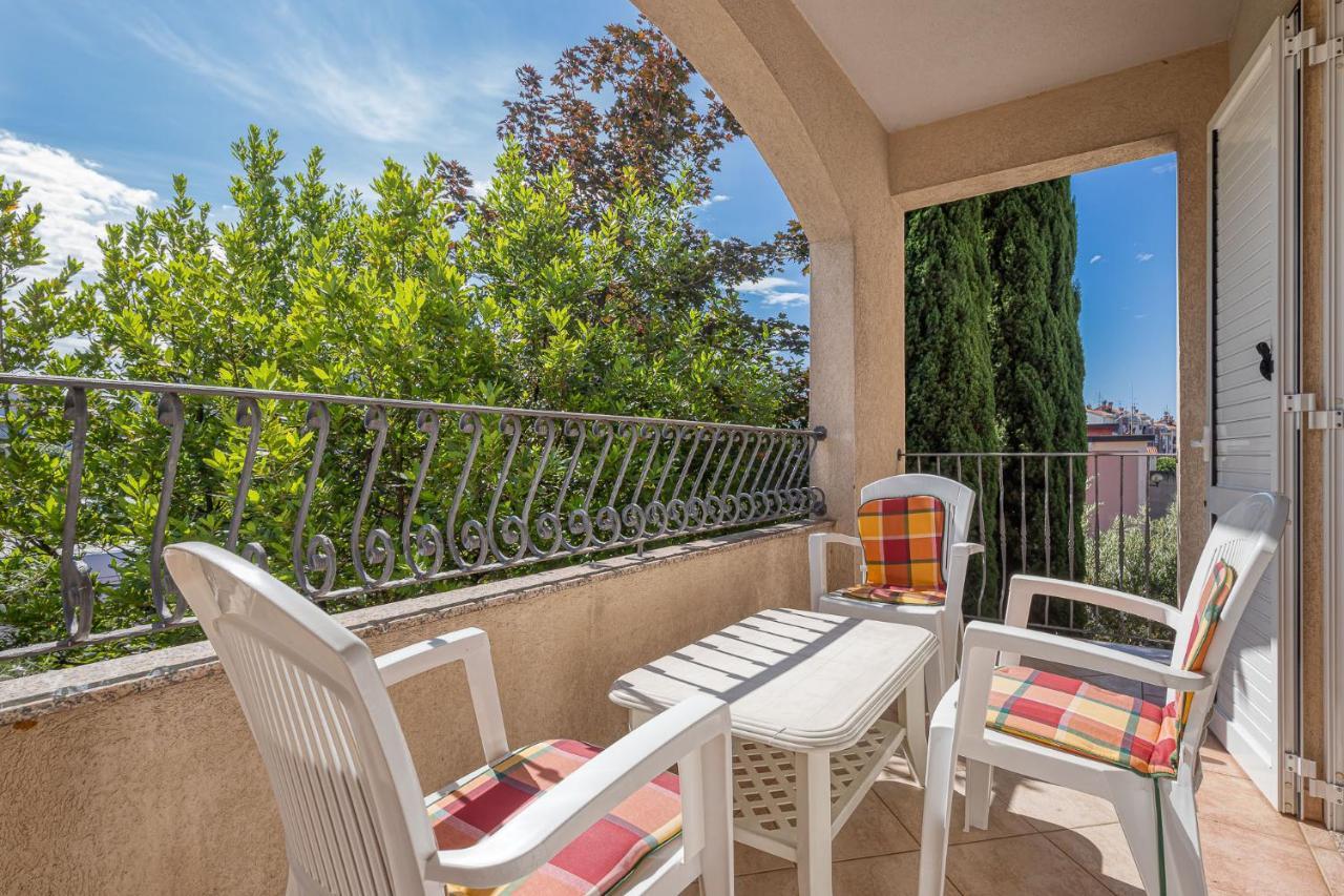 House Laura 200M From The Beach And The Center Poreč Exterior foto